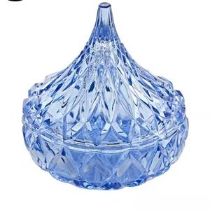 🔥NWT🔥 MOTHERS🔥 DAY 🔥Hershey 🔥Kiss 🔥CRISTAL 🔥candy dish 🔥